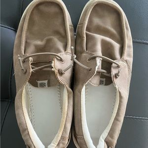 Men’s Hey Dude Loafers in Taupe, size L11 (EU 42)